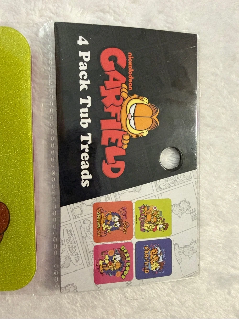 Nickelodeon Garfield Bath Tread - Pink and Black Graphic